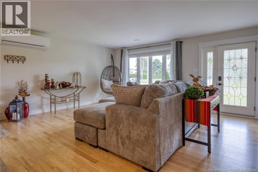 330 Guay Street — photo 33 of 40