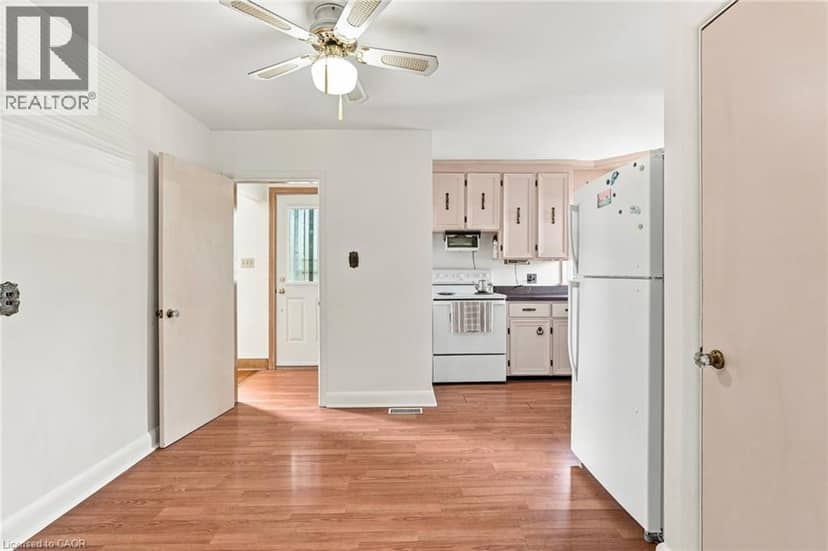241 EAST 44TH Street — photo 11 of 29