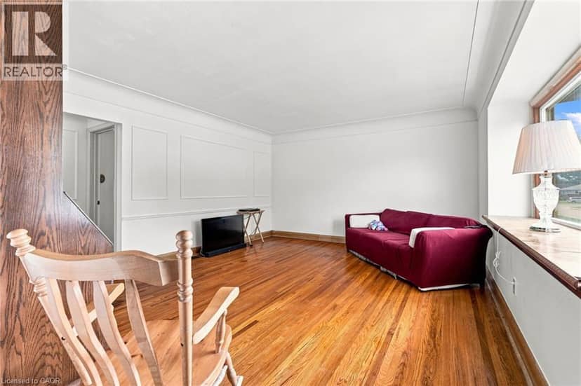 241 EAST 44TH Street, Hamilton, photo 8