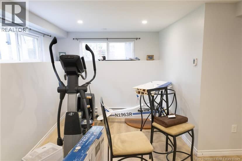 237 Ogden Drive — photo 15 of 20