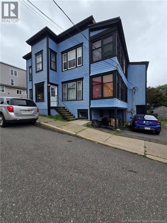 442-446 Olive Street — photo 1 of 17