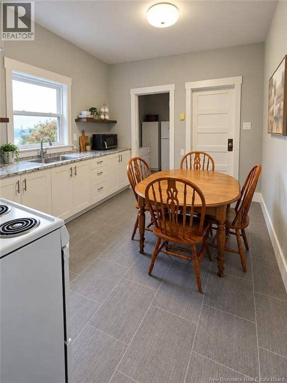 442-446 Olive Street — photo 5 of 17
