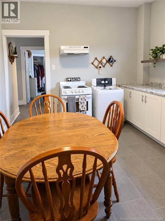 442-446 Olive Street — photo 4 of 17