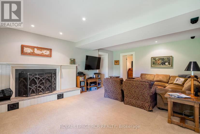 718157 1st Line E — photo 29 of 40