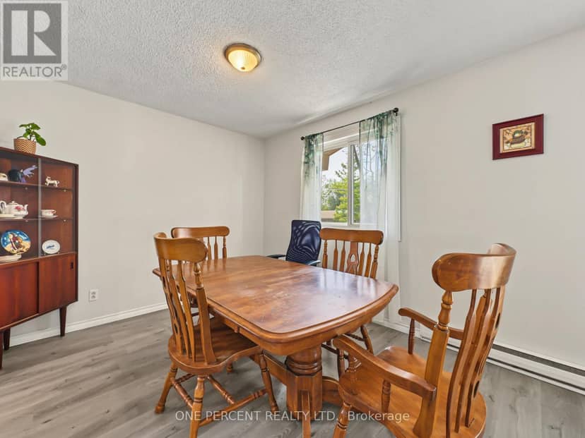 211 Reid Street, Quinte West, photo 8