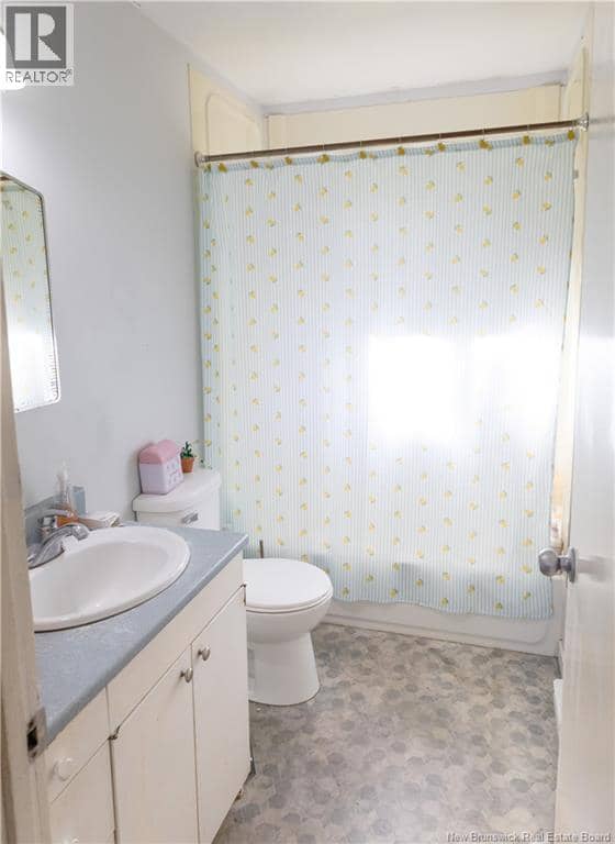 237 Ogden Drive — photo 10 of 20