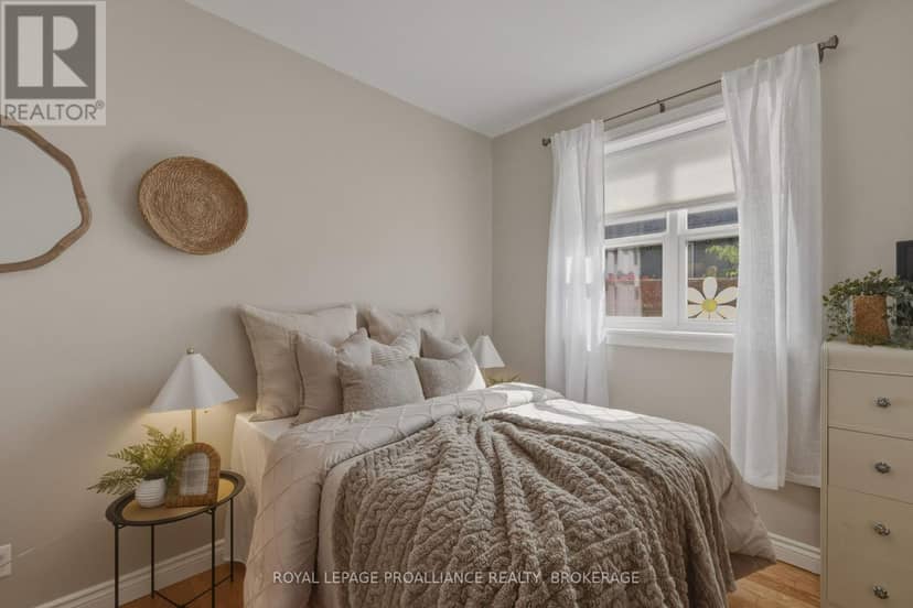 27 Victoria Avenue — photo 9 of 40
