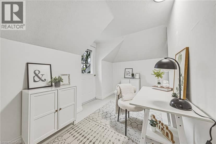 75 POLLOCK Avenue — photo 30 of 39
