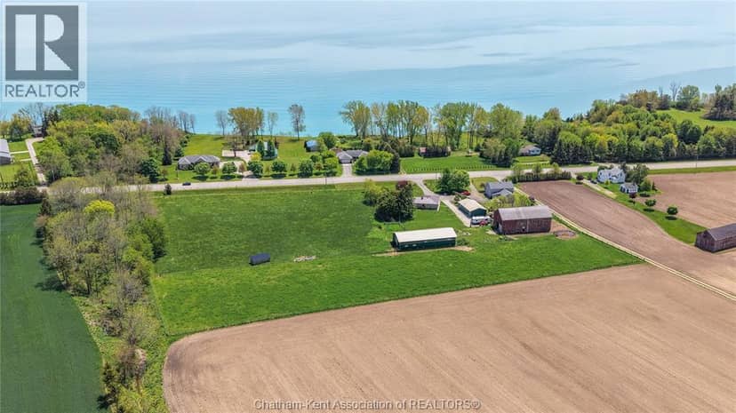 7527 Talbot Trail, Blenheim, photo 2