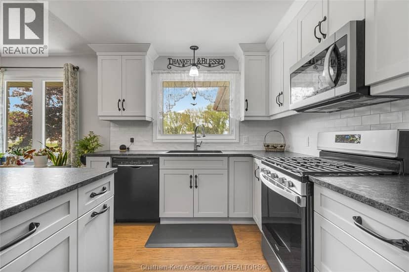 7527 Talbot Trail — photo 11 of 40