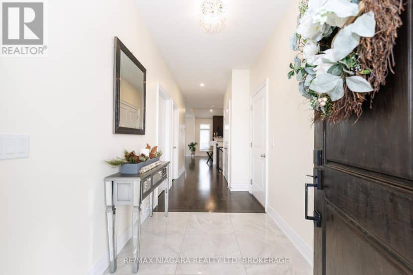 4049 Village Creek Drive, Fort Erie, photo 3