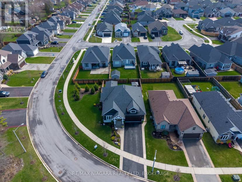 4049 Village Creek Drive — photo 38 of 40