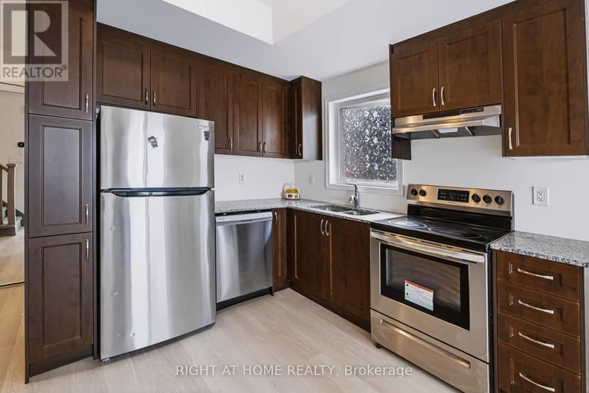 429 - 2789 Eglinton Avenue E, Toronto, photo 3