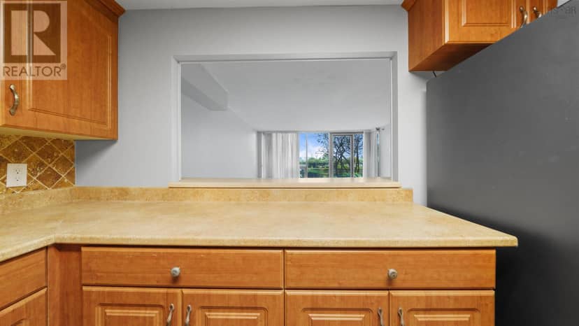 101 1 Prince Street — photo 15 of 40