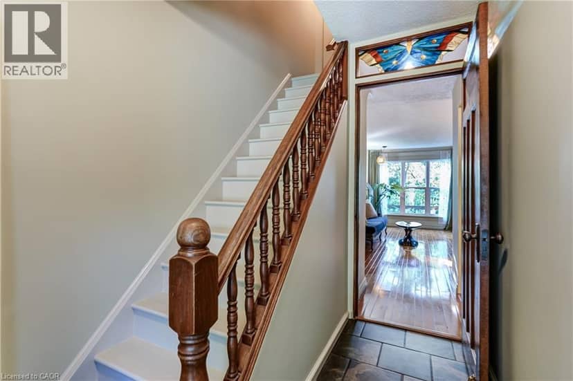 148 ST ANDREWS Drive — photo 5 of 40