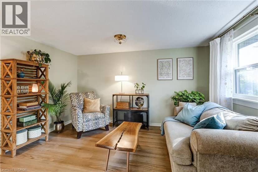 148 ST ANDREWS Drive — photo 33 of 40
