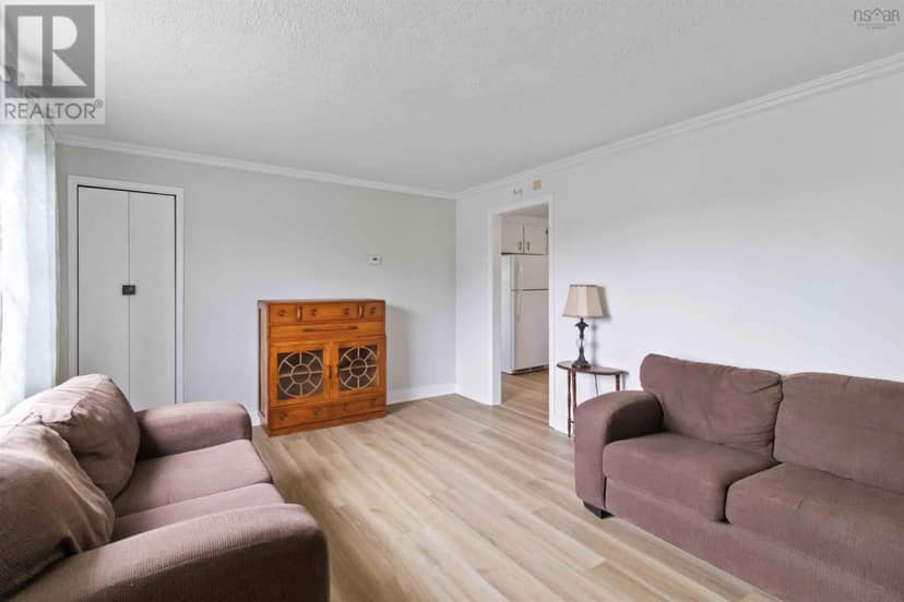 2 Kelly Street — photo 10 of 40