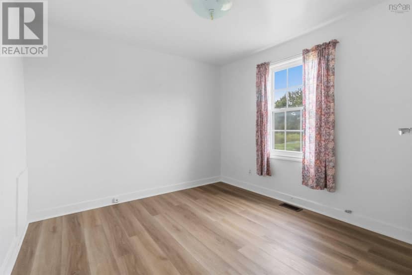 2 Kelly Street — photo 21 of 40