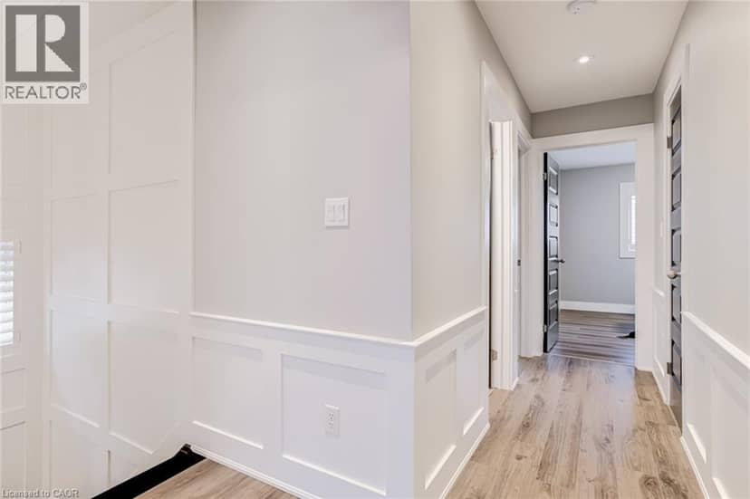 239 CRANBROOK Street — photo 17 of 40