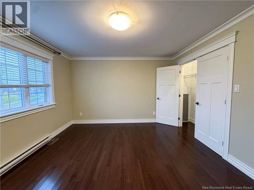 145 Amiens Drive — photo 32 of 40