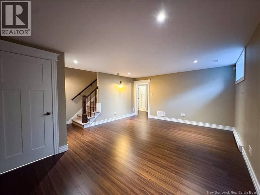 145 Amiens Drive — photo 37 of 40
