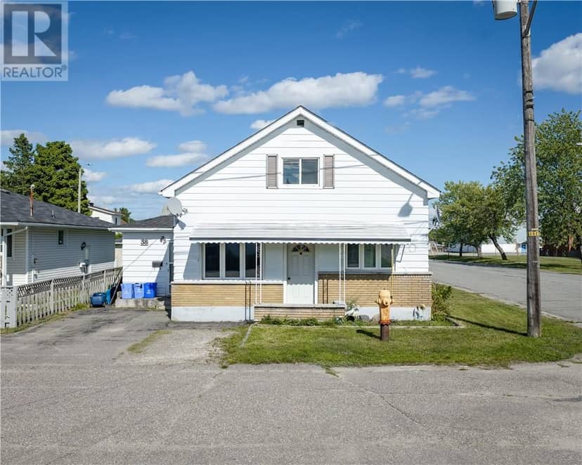 38 Kelly Street — photo 21 of 24