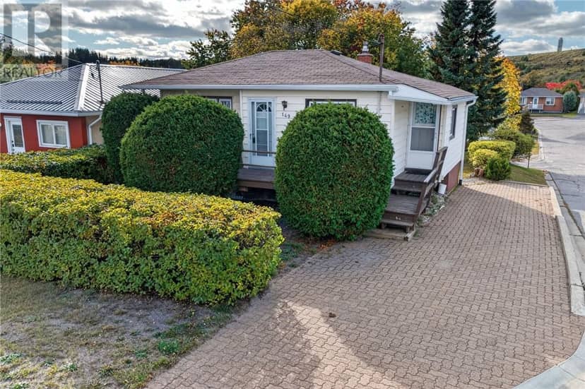 149 Dean Avenue, Sudbury