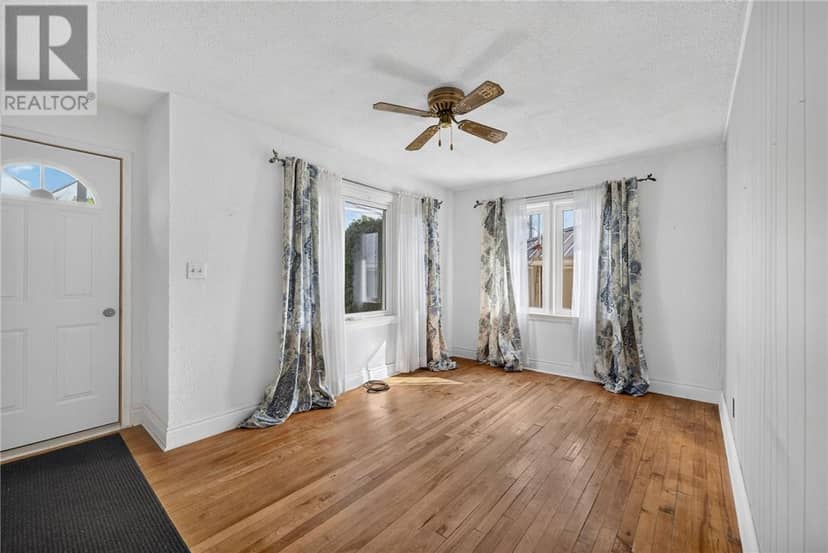 149 Dean Avenue, Sudbury, photo 3
