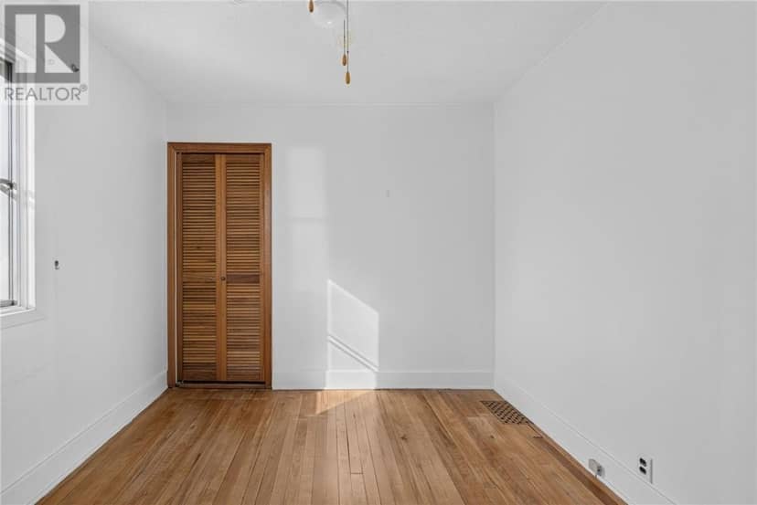 149 Dean Avenue, Sudbury, photo 8