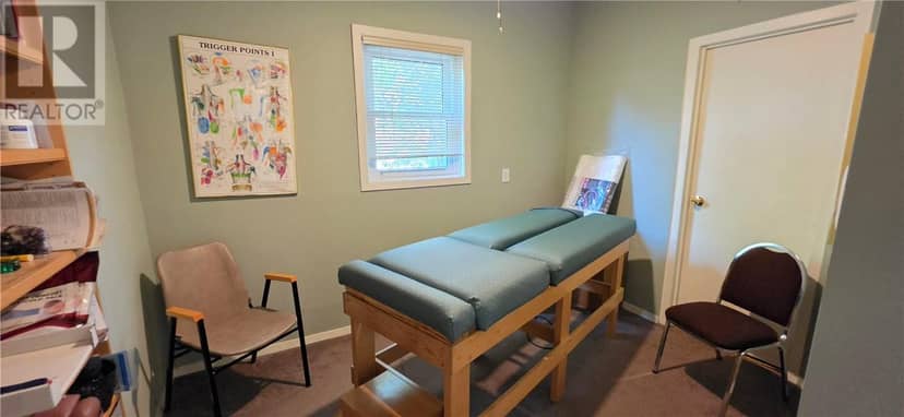 195 Pine Street — photo 10 of 39