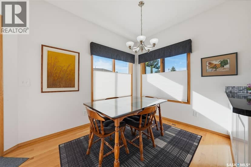 32 315 Bayview CRESCENT — photo 14 of 40