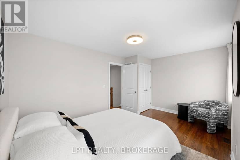202 Dalkeith Private — photo 29 of 40