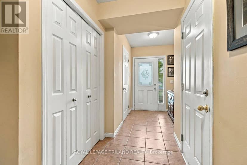 68 - 1600 Mickleborough Drive, London North, photo 8