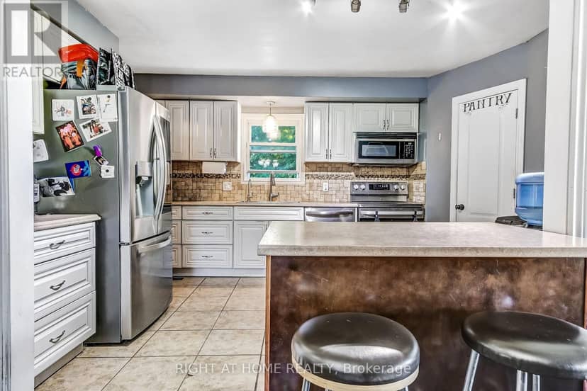 10 David Drive — photo 7 of 22