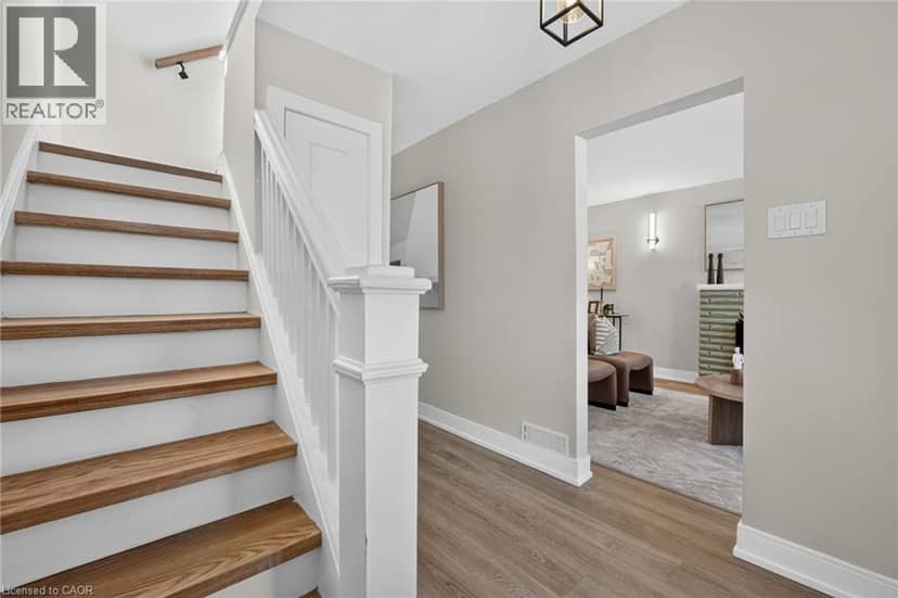 215 PALING Avenue — photo 6 of 40