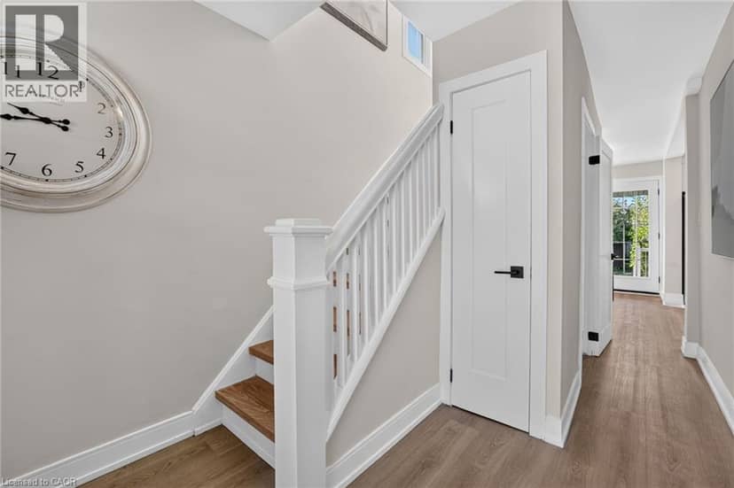 215 PALING Avenue — photo 7 of 40