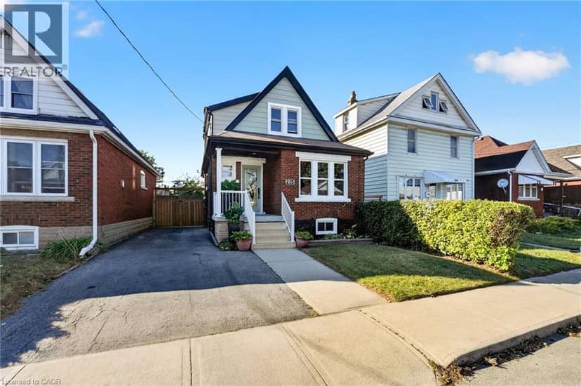 215 PALING Avenue — photo 2 of 40