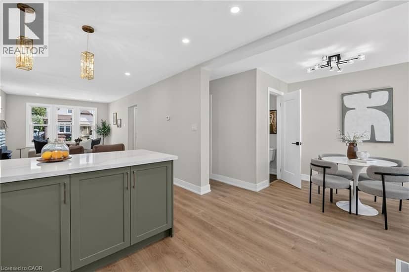 215 PALING Avenue — photo 21 of 40