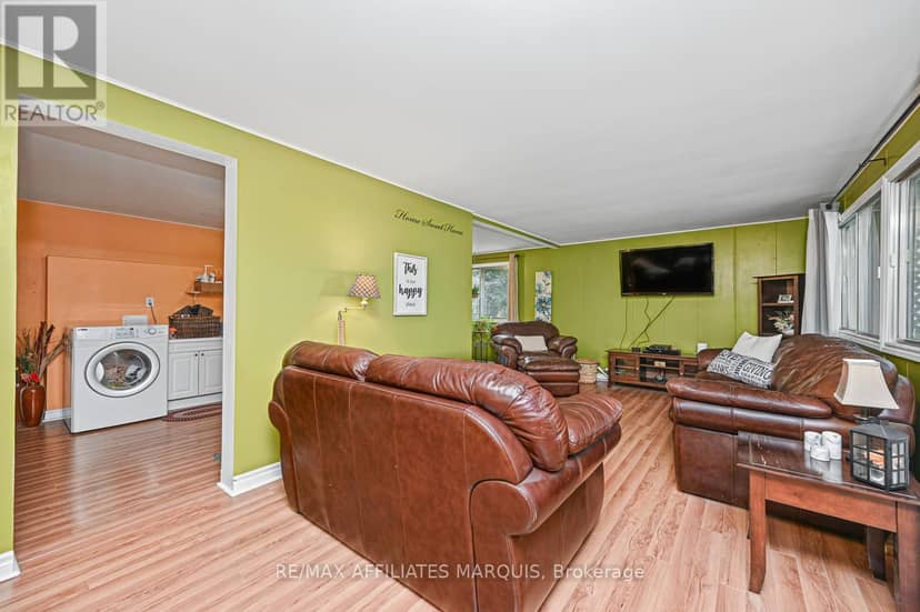719 Ireland Road — photo 12 of 40