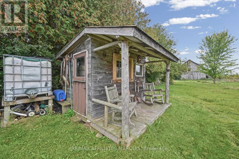 719 Ireland Road — photo 37 of 40