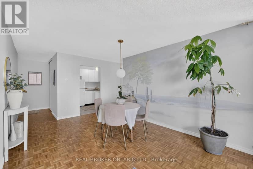 1601 - 475 Laurier Avenue W — photo 9 of 21