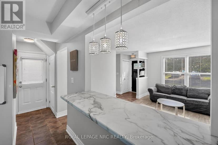 73 Green Maple Drive — photo 12 of 39