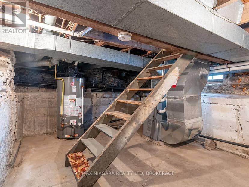 632 King Street — photo 29 of 40
