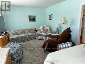 68 Aldershot Avenue, Brockville, photo 5