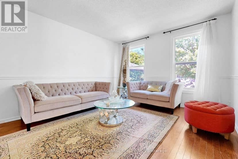 879 Peggoty Circle, Oshawa, photo 6
