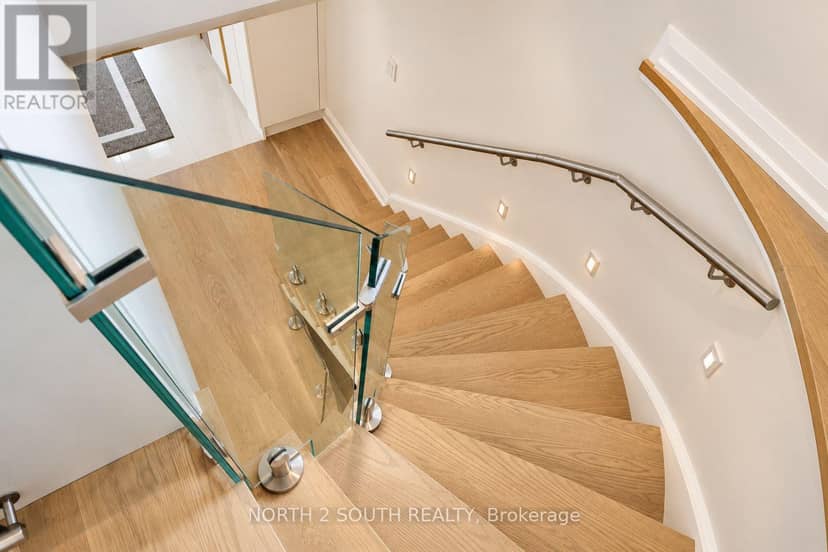 319 Glen Shields Avenue — photo 12 of 38