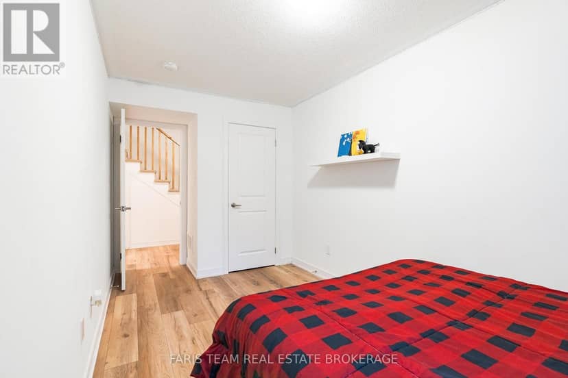 39 Appletree Lane — photo 24 of 35