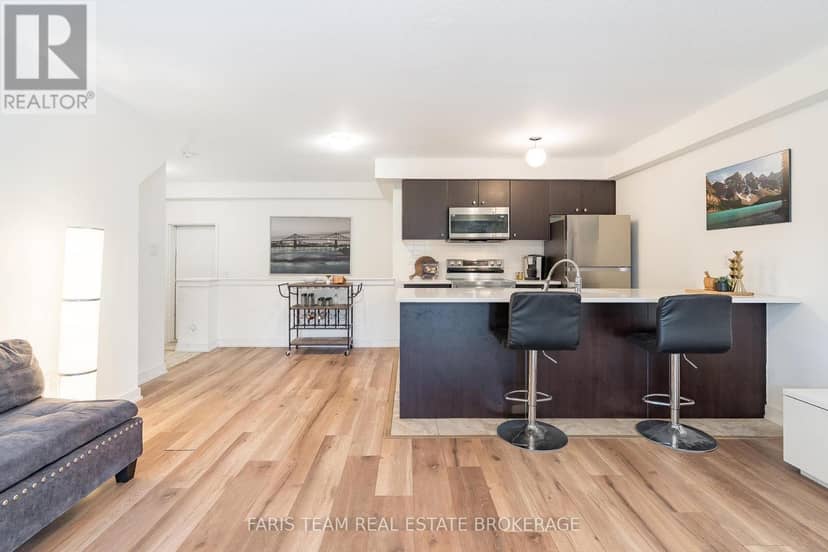 39 Appletree Lane, Barrie, photo 7