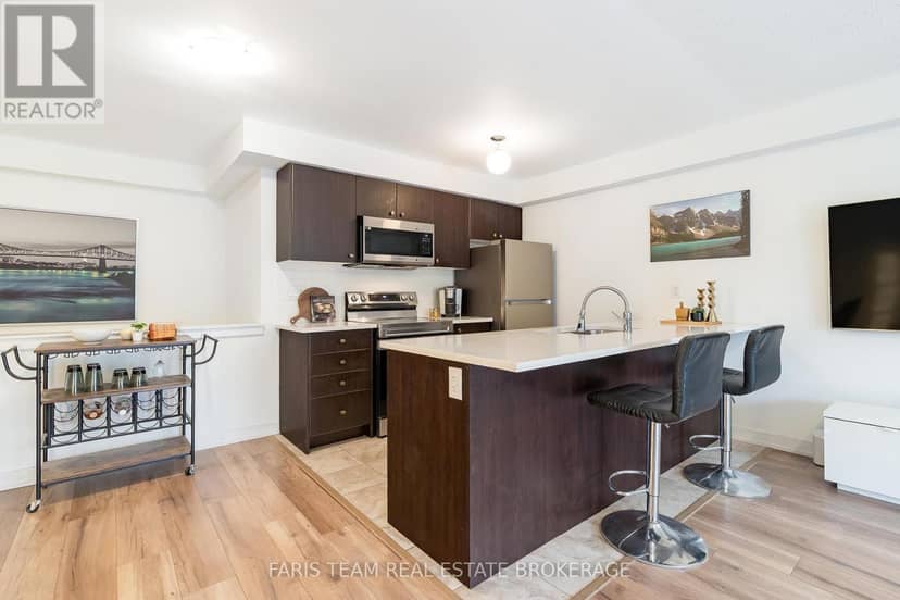 39 Appletree Lane, Barrie, photo 8