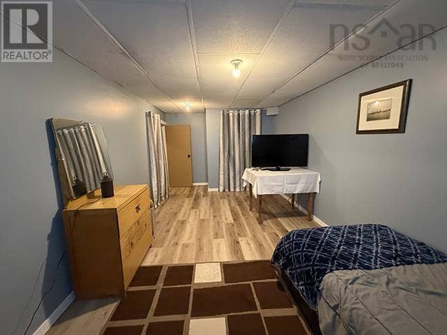 29 Lakeview Drive — photo 26 of 36